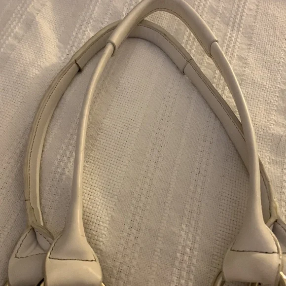 B. Makowsky leather handbag - Picture 6 of 9